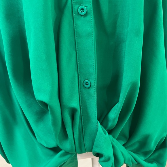 BLOUSE GREE OVERSIZE SMALL . New with no tag. - Picture 3 of 14